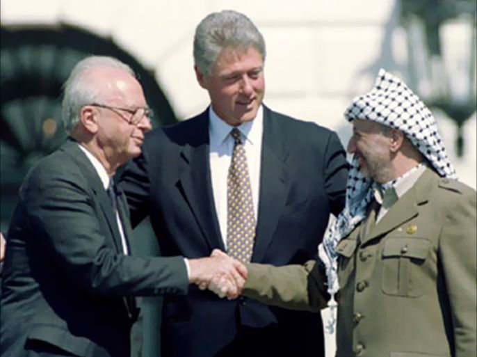 الاحتفال في واشنطن بإعلان اتفاق أوسلو 1993 - المصدر رويترز