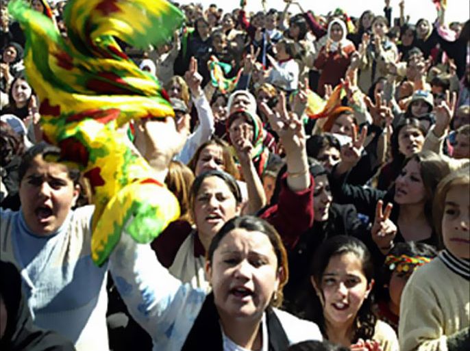 f / Some 3000 Syrian Kurds supporters of outlawed Kurdistan Workers Party (PKK), demonstrate in the Hilaliyah f / Some 3000 Syrian Kurds supporters of outlawed Kurdistan Workers Party (PKK), demonstrate in the Hilaliyah