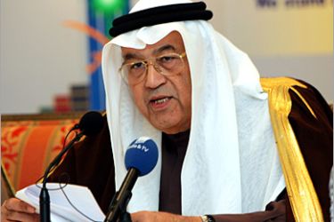 AFP - Saudi Arabia's Labour Minister Ghazi Algosaibi holds a press conference in Riyadh, 09 February 2005. The Saudi municipal elections, due to be held tomorrow, will be the first