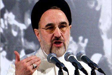 epa000494045 Outgoing Iranian President Mohammad Khatami speaks on Sunday, 31 July 2005, to his supporters in the Interior Ministry in Teheran. Khatami condemned all