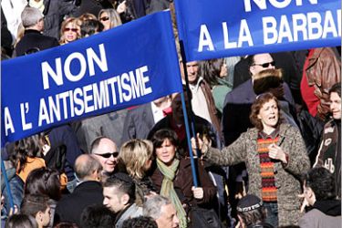 - AFP - People take part in a demonstration in tribute to kidnapped, tortured and murdered Ilan Halimi, and to protest against racism and anti-Semitism, 26 February 2006 in Nice,