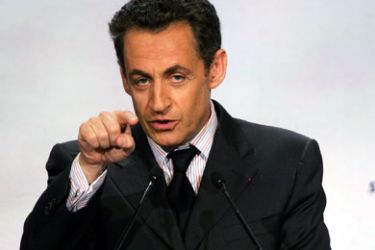AFP/French Interior minister and right-wing presidential candidate Nicolas Sarkozy speaks at an election rally in Madrid, 27 February 2007. Sarkozy on Tuesday discussed the future direction of the European Union with his host, Spanish Prime Minister Jose Luis Rodriguez Zapatero, on a visit to Spain.