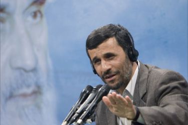 Iran's President Mahmoud Ahmadinejad speaks during a news conference in Tehran June 5, 2007.