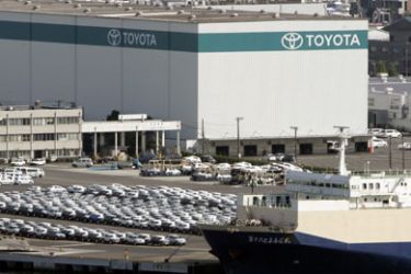 Toyota Motor Corp.'s vehicles are lined up for export at Yokohama port, south of Tokyo August 7, 2007. Toyota has told its parts makers that it is planning global output of over 10 million vehicles in 2008,
