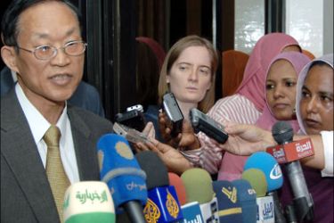 afp : China's envoy to Darfur Liu Guijin speaks to reporters following a meeting with Sudanese foreign ministry officials in Khartoum on October 26, 2008. The Sudanese government