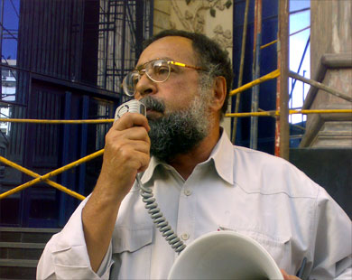   مجدي حسين يمضي عامين في السجن لذهابه إلى غزة (الجزيرة-أرشيف)
