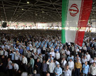 آلاف المصلين الإيرانيين استمعوا لخطبة خاتمي اليوم (الفرنسية)