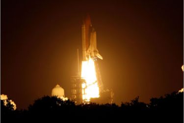 : Space Shuttle Discovery lifts off from launch pad 39-A August 28, 2009, at the Kennedy Space Center in Cape Canaveral, Florida.