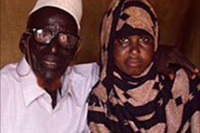 صومالي يبلغ 112 عاما يتزوج فتاة في الـ17 الصورة ضعيفة من المصدر (bbc)