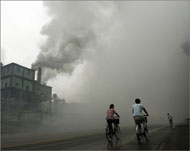 الانبعاثات الصناعية هاجس يؤرق العالم كله(الفرنسية-أرشيف)