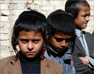 أطفال من الطائفة اليهودية اليمنية (الجزيرة نت-أرشيف)