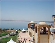 مشروعات سياحية في البحر الميت
