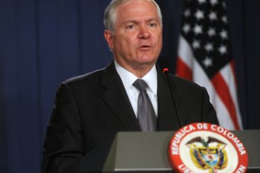 US Secretary of Defence, Robert Gates, speaks during a press conference at Nariٌo presidential palace in Bogota on April 15, 2010. In his Latin American tour,