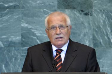 epa02356999 Vaclav Klaus, President of the Czech Republic speaks during the the general debate at the 65th session of the General Assembly at United Nations headquarters in New York, USA, 25 September 2010.