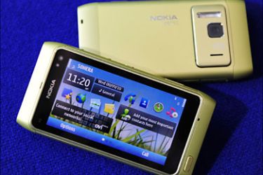 r_The Nokia N8 smartphone is displayed in Espoo in this September 8, 2010 file photo. To match Special Report NOKIA/ REUTERS