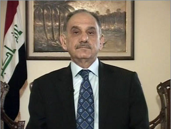 ‪صالح المطلك: سعي الحكومة لربط البنك المركزي بها يمس باستقلاله‬ (الجزيرة)