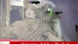 حصلت الجزيرة على صور حصرية من ردود أفعال عينة من الليبيين من مدينة بنغازي على خطاب العقيد الليبي