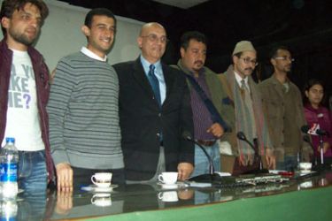 مؤتمر اتحاد الكتاب مع رموز الثورة في مصر