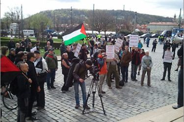 صور للمتظاهرين في براغ