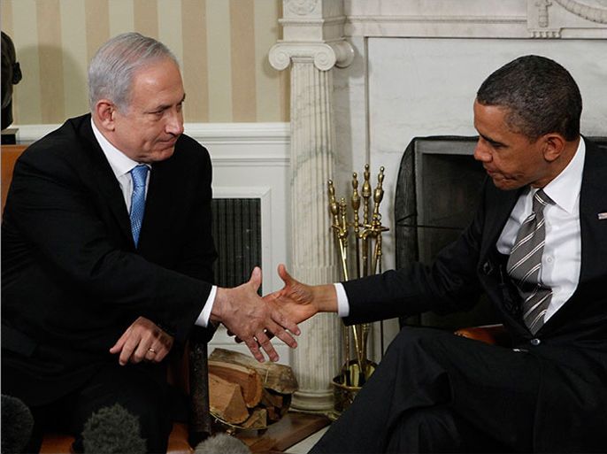 U.S. President Barack Obama shakes hands with Israel's Prime Minister Benjamin Netanyahu in the Oval Office at the White House in Washington, May 20, 2011.