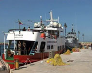 اليونان تقول إنها تمنع إبحار الأسطول حفاظا على سلامة الناشطين (الجزيرة نت)
