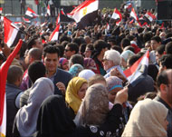 المجتمع المصري بعد الثورة هدف للاختراق الخارجي (الجزيرة نت)