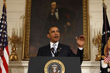 r_U.S. President Barack Obama makes a statement about the economy and U.S. servicemen recently killed in Afghanistan to the media in the State Dining Room of the White House in Washington, August 8, 2011