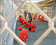 مطالبات دولية مستمرة بإغلاق سجن غوانتانامو الذي أقيم إثر أحداث سبتمبر (رويترز-أرشيف)