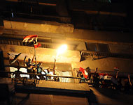 متظاهرون مصريون اقتحموا السفارة الإسرائيلية الأسبوع الماضي (الأوروبية-أرشيف)