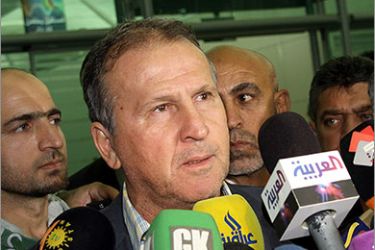 epa02883150 Brazilian soccer coach Arthur Antunes Coimbra (also known as Zico) speaks to reporters upon his arrival to Arbil Airport in Arbil, Iraq, 27 August 2011. The Iraqi Football Federation announced that Brazilian soccer coach Zico came to Baghdad to negotiate a deal to coach the Iraqi national team. EPA/KAMAL AKRAYI