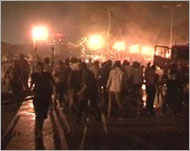 مظاهرات الأقباط تحولت إلى مواجهات دامية (الجزيرة)