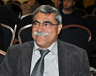  رئيس بلدية الناصرة المهندس رامز جرايسي (الجزيرة نت)