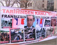 أزمة تركية فرنسية بسبب قانون مجازر الأرمن(الجزيرة)