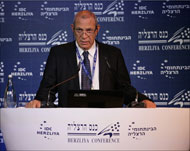  داني روتشيلد: إسرائيل تقف في وجه عاصفة عربية متغيراتها خطيرة (الجزيرة)
