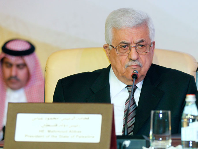 عباس أيد الدعوة للتحرك باتجاه مجلس الأمن (رويترز)