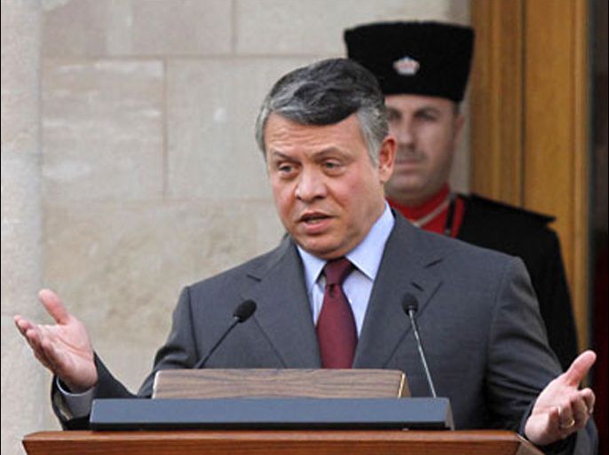 epa02867054 Jordan's King Abdullah II delivers a speech at the Raghadan Palace in Amman, Jordan, on 14 August 2011.
