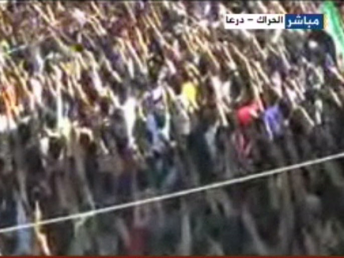 مظاهرات بمدن سورية منها العاصمة دمشق للمطالبة برحيل نظام الأسد (الجزيرة-أرشيف)