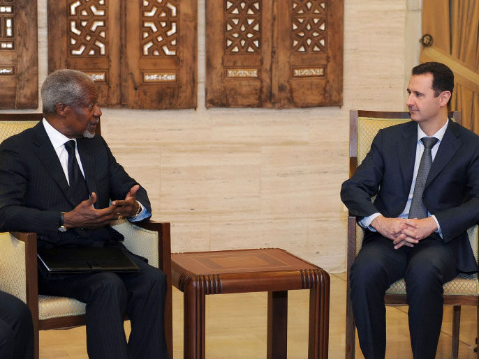 ‪لقاء أنان والأسد بدمشق في وقت سابق من هذا الشهر‬  (الفرنسية)