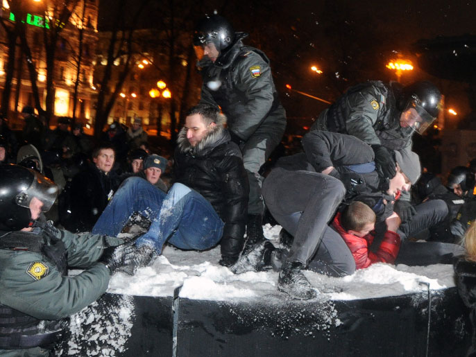 الشرطة اعتقلت العديد من المتظاهرين في موسكو الاثنين