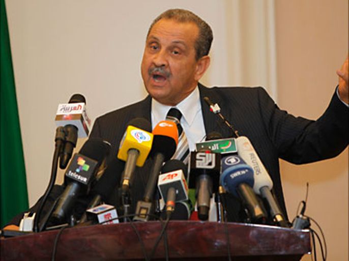 r_shokri ghanem, chairman of libya's national oil corporation (noc), speaks during a news conference in tripoli march 19, 2011. (رويترز)
