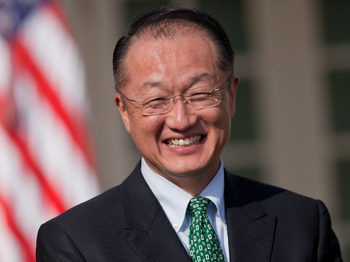 epa03185023 (FILES) File picture dated 23 March 2012 of Jim Yong Kim, president of Dartmouth College, in the Rose Garden of the White House in Washington DC, USA. US nominee Jim Yong Kim has been chosen as the new president of the World Bank, the organisation announced 16 April 2012. EPA