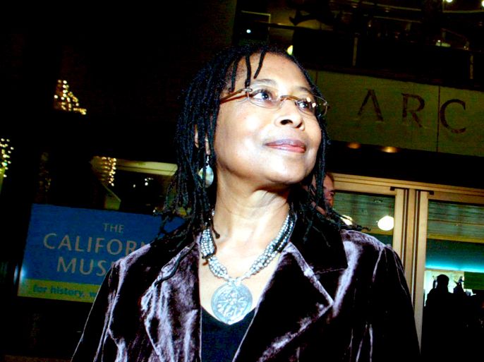 epa00879418 Pulitzer Prize winning author Alice Walker walks the red carpet before being inducted into the California Hall of Fame by Governor Arnold Schwarzenegger and First Lady Maria Shriver, outside the California Museum for History, Women and the Arts in Sacramento, California, Wednesday, 6 December 2006. Other first time honorees include Ronald Reagan, Walt Disney, Amelia Earhart, Cesar Chavez, Frank Gehry, David Ho, M.D., Billie Jean King, John Muir, Sally Ride, Alice Walker and the Hearst and Packard Families. EPA