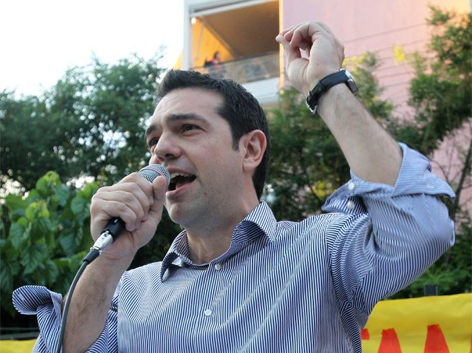 Title:Coalition of the Radical Left (SYRIZA) leader Alexis Tsipras campaigns in Athens neighborhood
