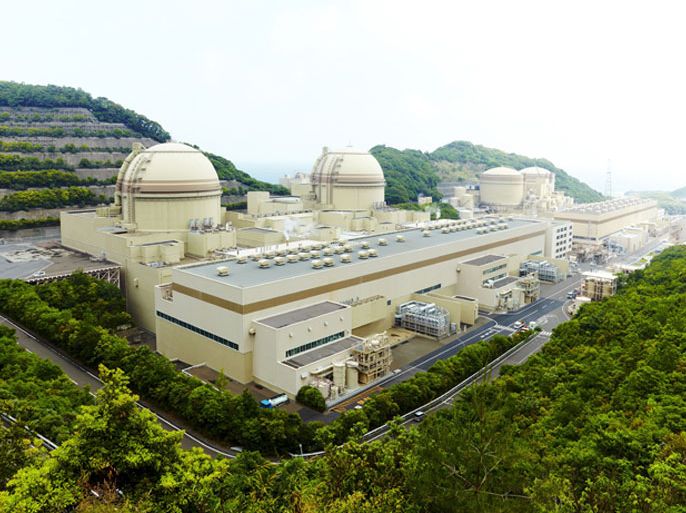 epa03267664 An undated handout photograph released by Kansai Electric Power Company (KEPCO) on 12 June 2012 shows the Oi Nuclear Power Plant in Oi, Fukui prefecture, western Japan. On 16 June 2012, Fukui Governor Issei Nishikawa gave his agreement for the restart of two reactors at the Oi nuclear power plant during a meeting with Prime Minister Yoshihiko Noda. The government is expected to restart two nuclear reactors for the first time since the Fukushima disaster