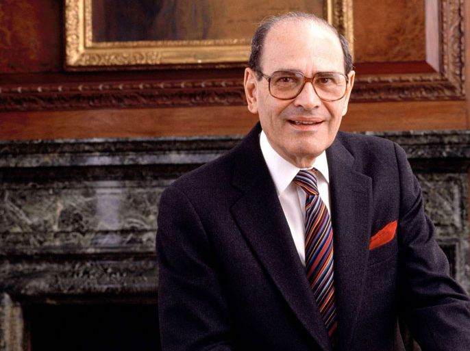 In this 1992 image released by The New York Times, Arthur Ochs Sulzberger poses in the Times boardroom in New York. Sulzburger, former New York Times publisher and CEO, a driving force in the evolution of one of the most prestigious and influential US newspapers, died on September 29, 2012, at the age of 86. Sulzberger died at his home in Southampton, New York after a long illness, his newspaper reported. Sulzberger oversaw the Times' transformation from a tightly-controlled family operation -- his grandfather had bought the daily in 1896 -- to the nucleus of a news powerhouse that now includes magazines, TV and radio stations and online operations. = RESTRICTED TO EDITORIAL USE - MANDATORY CREDIT "AFP PHOTO / Burk Uzzle / The New York Times Archive" - NO MARKETING NO ADVERTISING CAMPAIGNS - DISTRIBUTED AS A SERVICE TO CLIENTS =