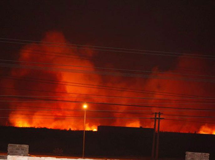 حريق هائل بمجمع اليرموك للصناعات الحربية بالخرطوم