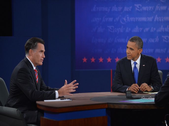 MA117 - Boca Raton, Florida, UNITED STATES : US President Barack Obama and Republican Presidential candidate Mitt Romney participate in the third and final presidential debate at Lynn University in Boca Raton, Florida, October 22, 2012. The showdown focusing on foreign policy is being held in the crucial toss-up state of Florida just 15 days before the election and promises to be among the most watched 90 minutes of the entire 2012 campaign. AFP PHOTO