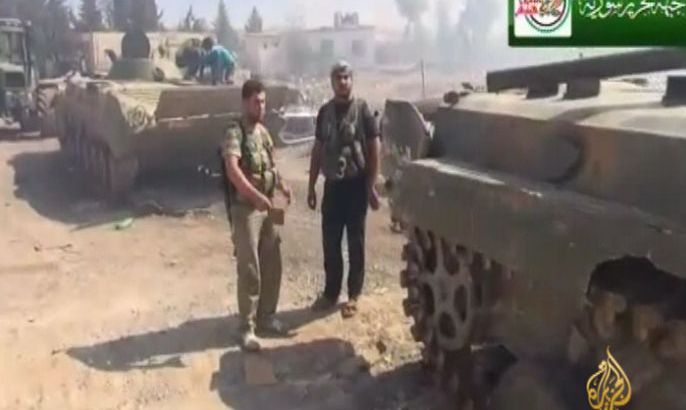 ثوار سوريا يدمرون رتل دبابات للجيش النظامي