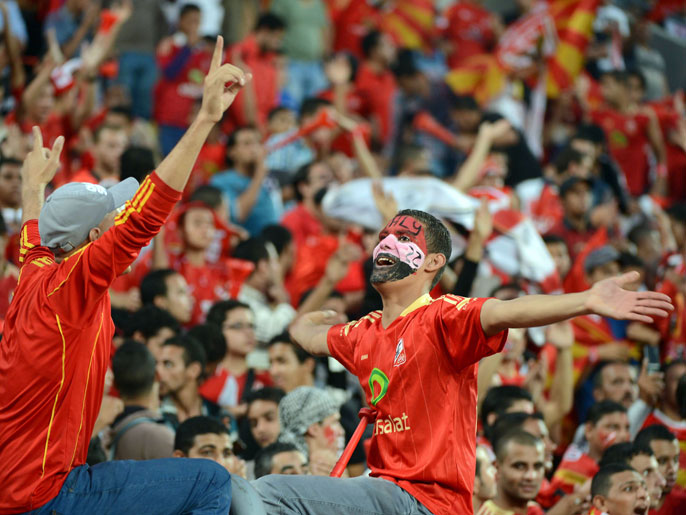 ألف مشجع مصري سيتابعون اللقاء بملعب رادس (الفرنسية)