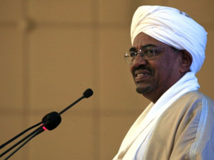 Sudanese President Omar al-Bashir attends a major conference of Islamists in Khartoum on November 15, 2012. Thousands of government-linked Islamists met in Sudan, including the exiled political chief of the Palestinian Islamist movement Hamas Khaled Meshaal, whose visit came as warplanes from the Jewish state pounded Gaza for a second day, in Israel's toughest assault on the territory in four years. AFP PHOTO/ASHRAF SHAZLY